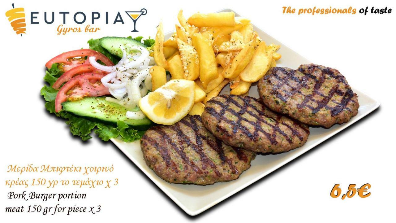Eutopia Paralía 외부 사진